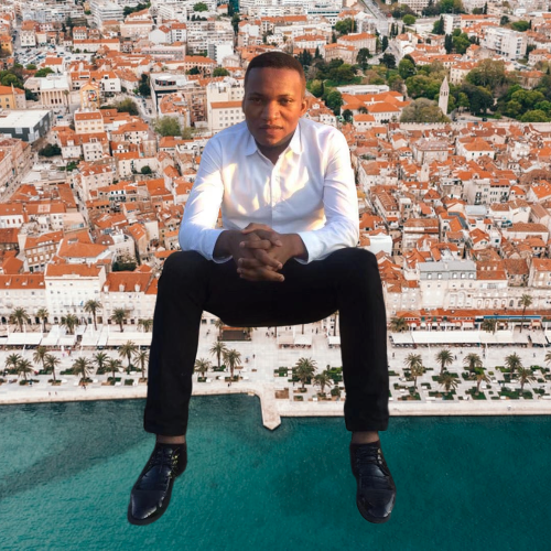 Remove unwanted background in very short period of time with the fastest and qualified team