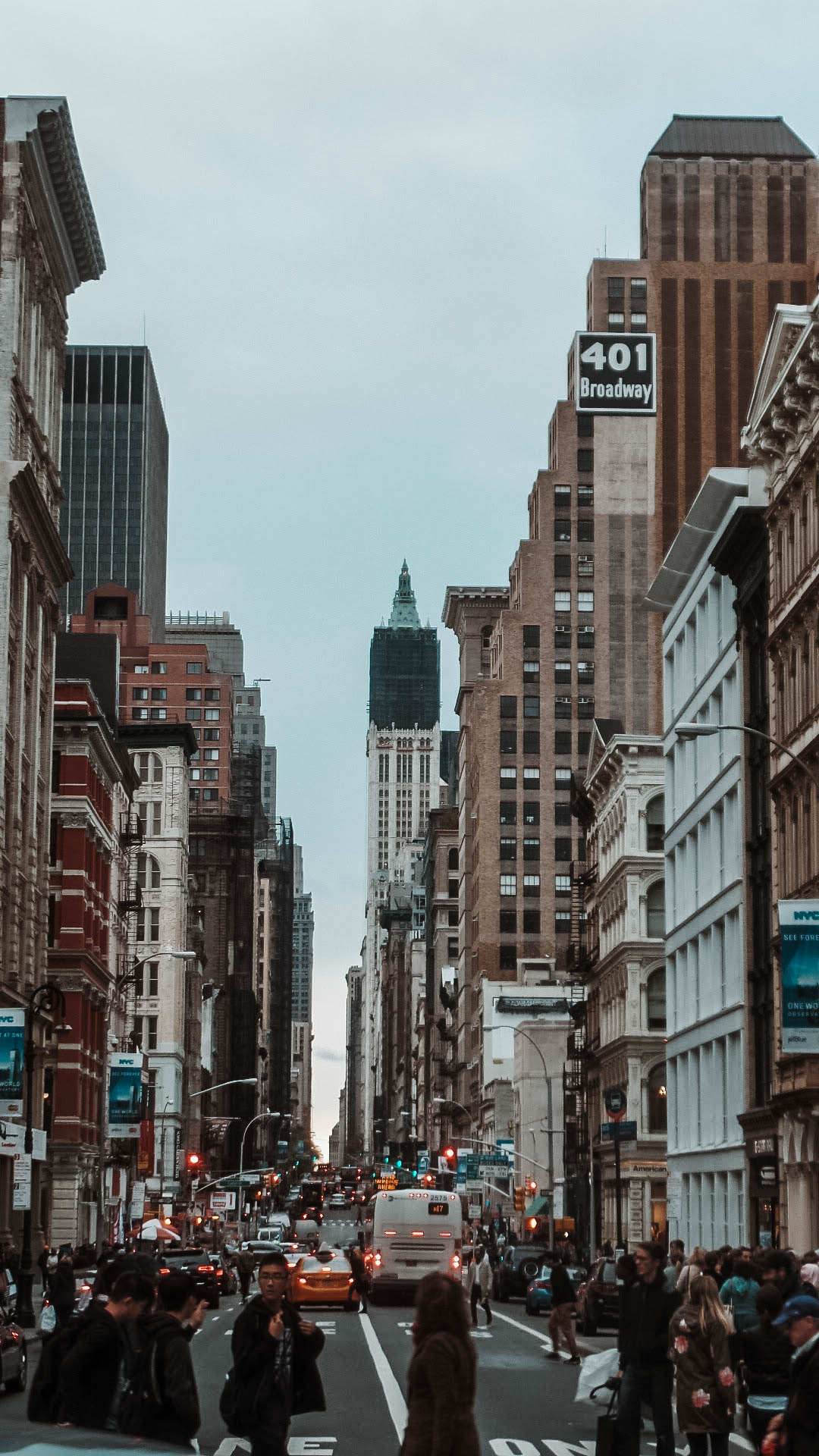 EDITOR FOR ALL KINDS OF VIDEO'S AND PHOTO'S 