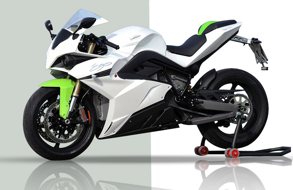 I will remove background, color changing and retouching of photos professionally 