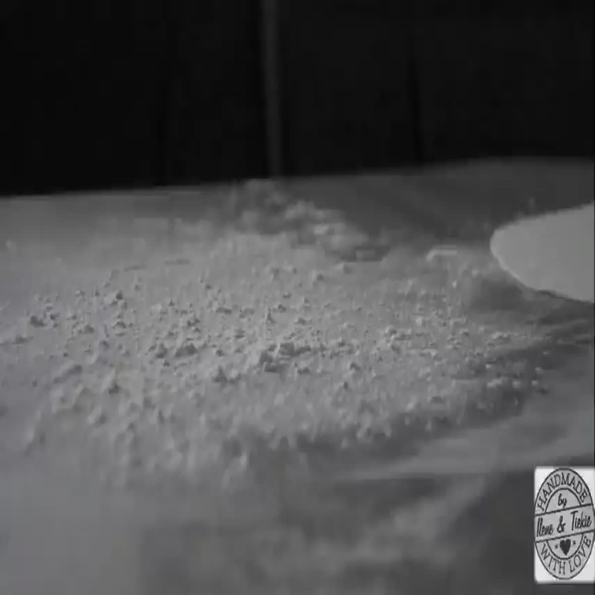 I create Video Clips of your albums or short adds for businesses 