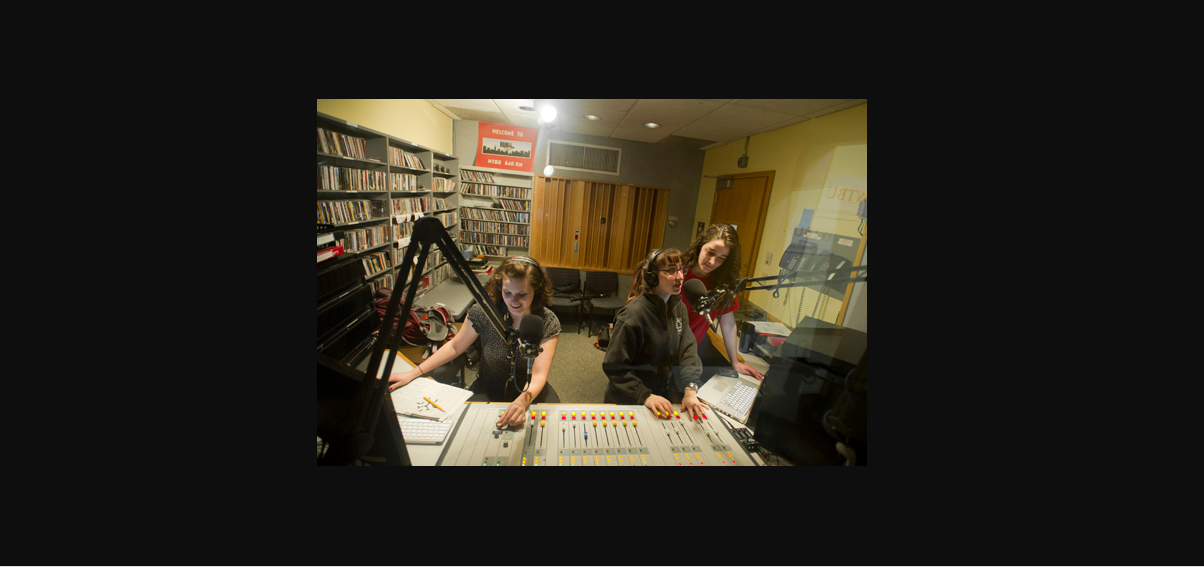 i will Music To 2500 college radio station