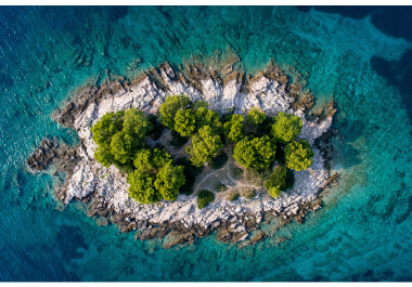 I will give 500 plus 4K/FHD drone footage with 300 plus drone photos copyright-free