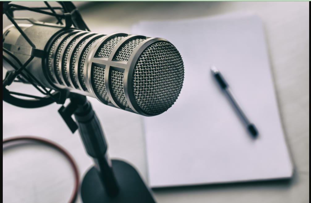 I will do organic apple podcast Promotion to increase...