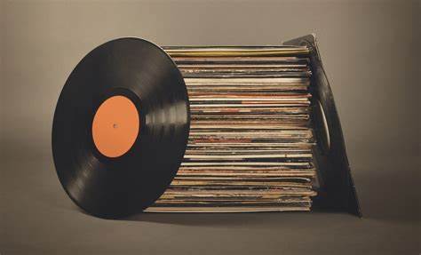 Album cover and make your music the best for your fan...