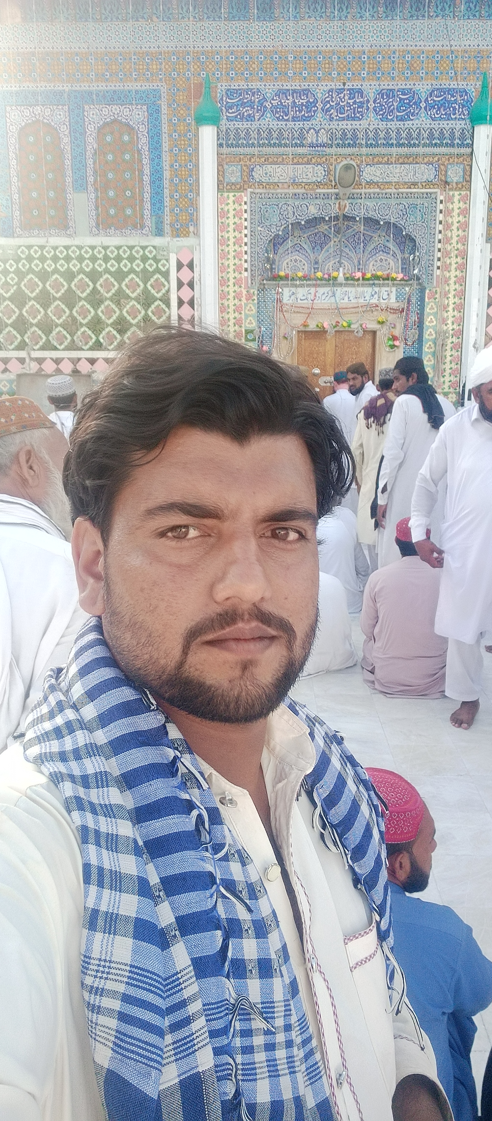 Remove and change background of any pictures