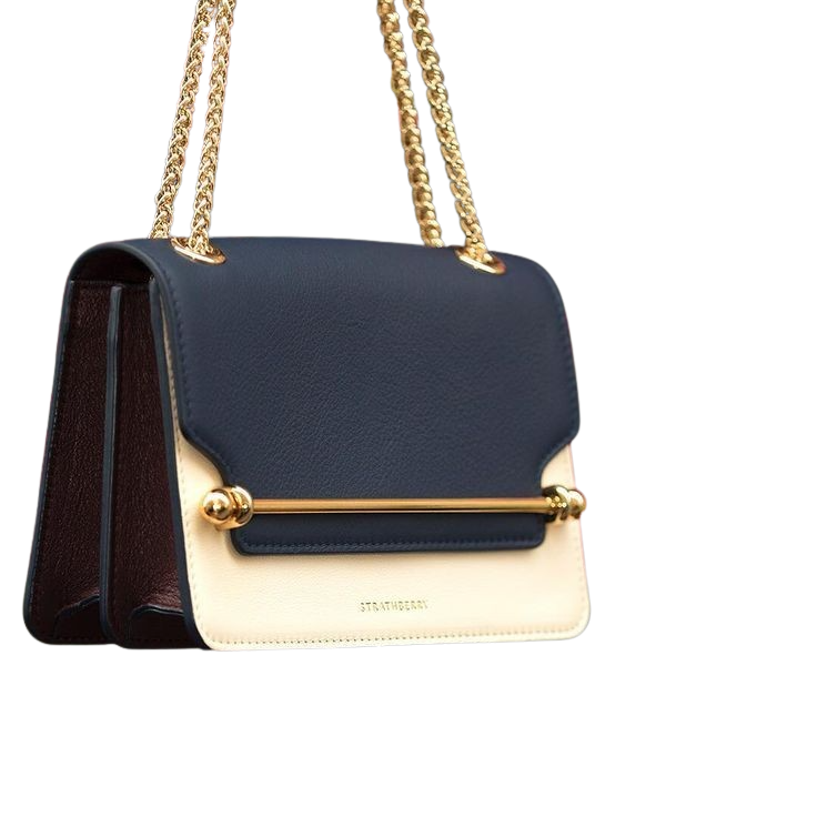 I will do remove background of 300 images By using pen tools.