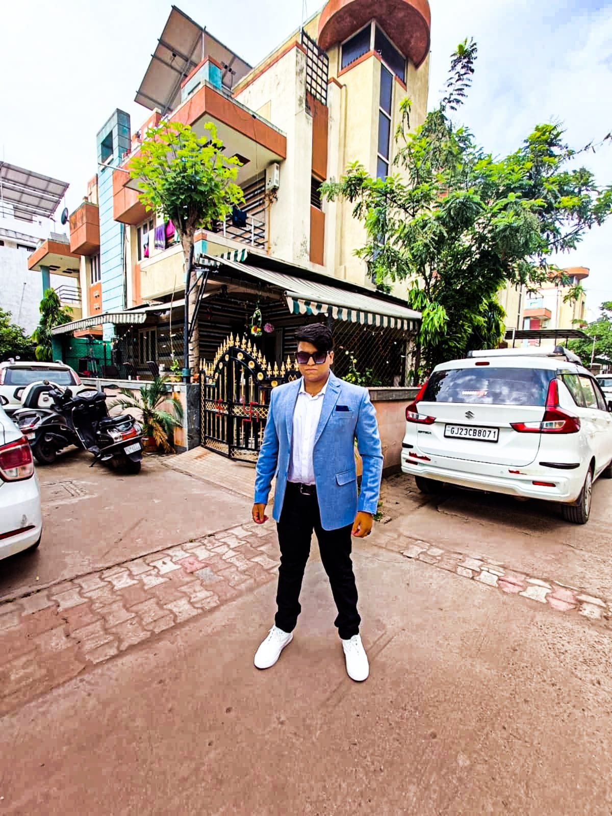 Frame by Frame: Crafting Compelling Visual Stories Through Video Editing