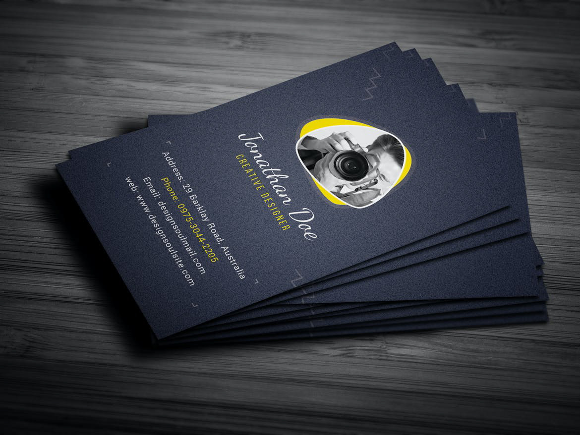 I will create stunning designs for your business card, tailored to your unique concept and info.
