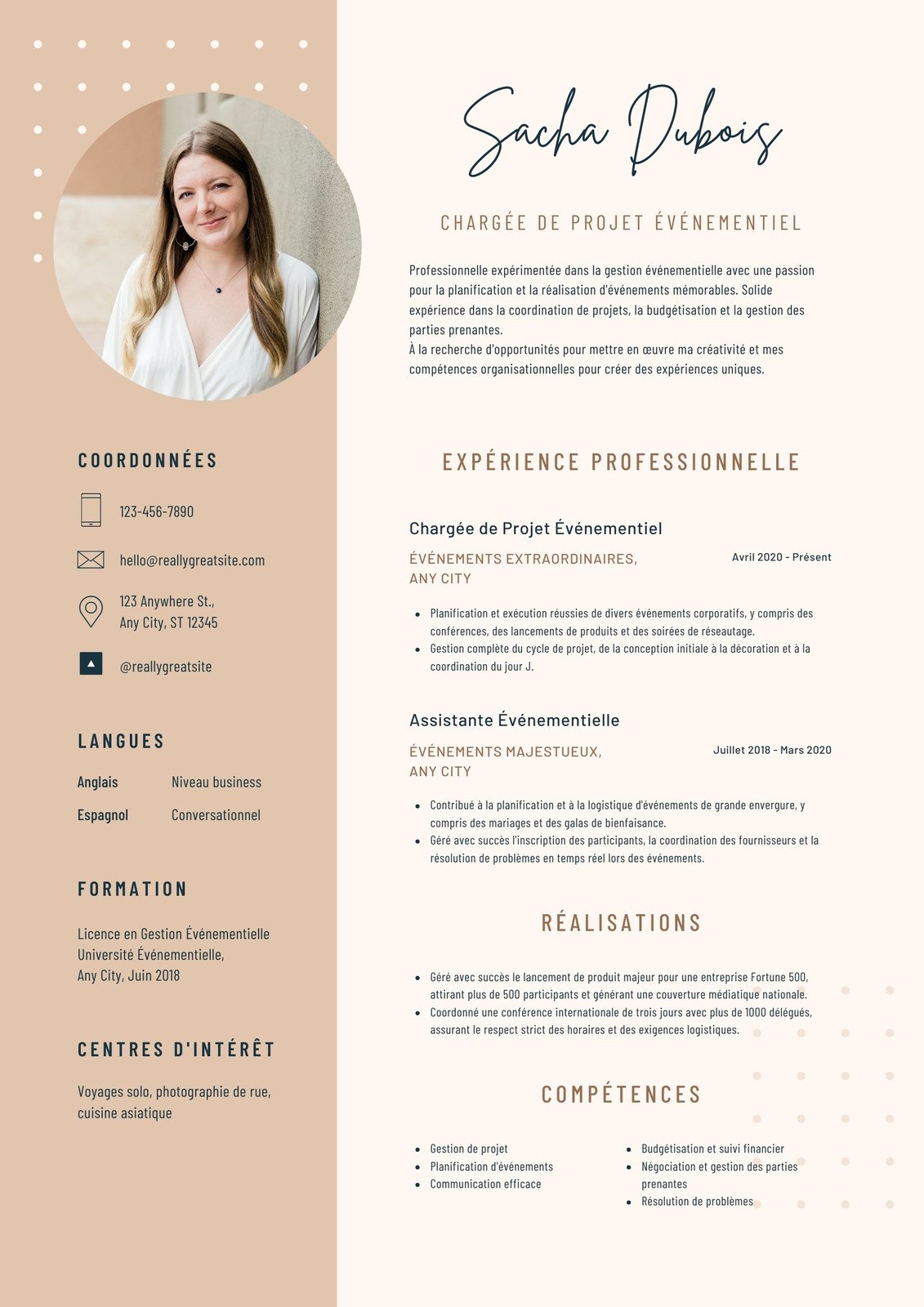 Professional cv - Resume template for $15 - SEOClerks