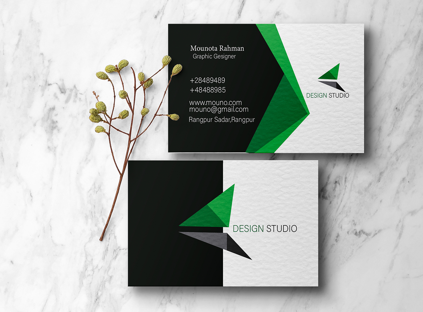 I will provide a luxury business card design services with QR code