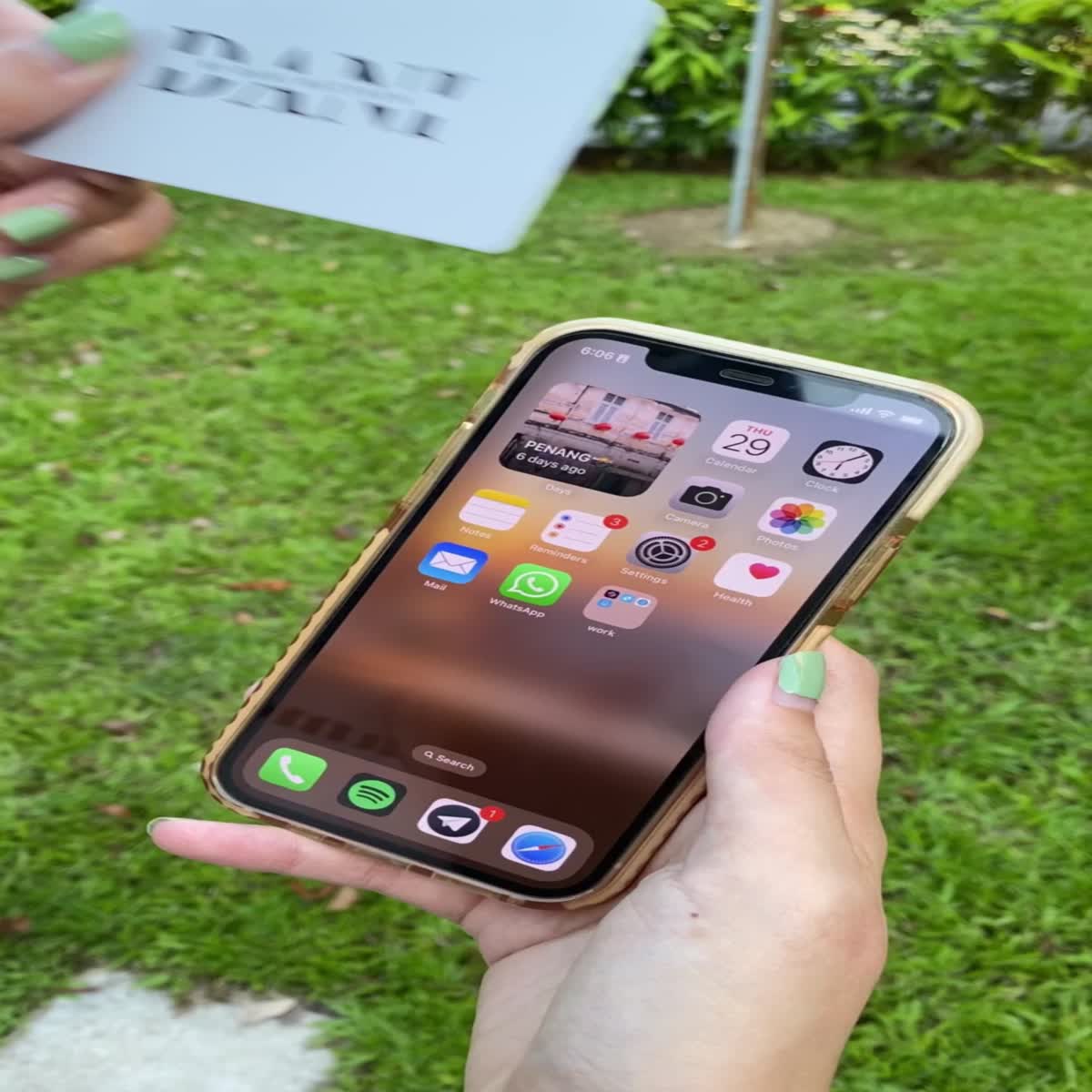 AR/NFC Business Card with animation to make your brand known 