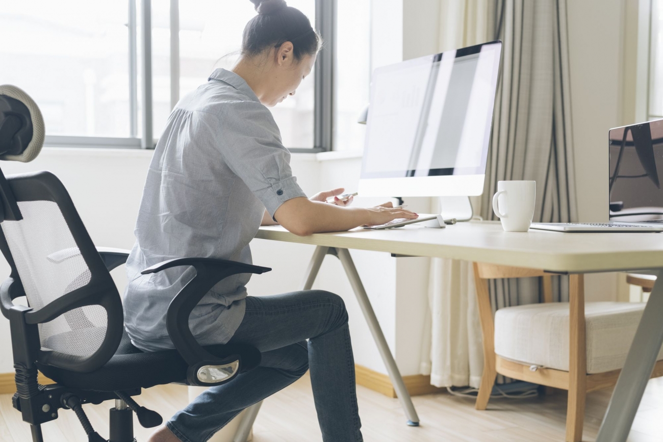 write a articles for your web relevant content