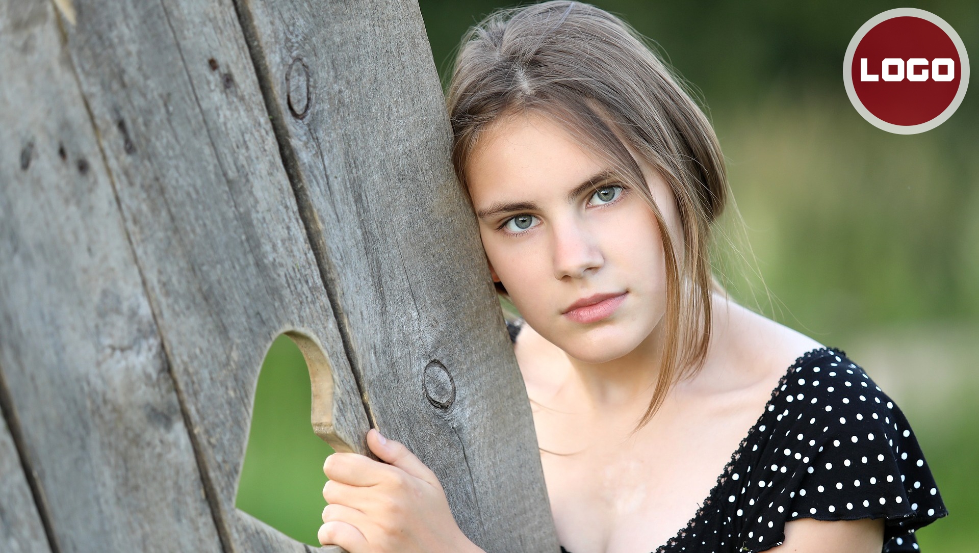 Watermark (Adding logo) your photos. 500 mb  or 1000 photos