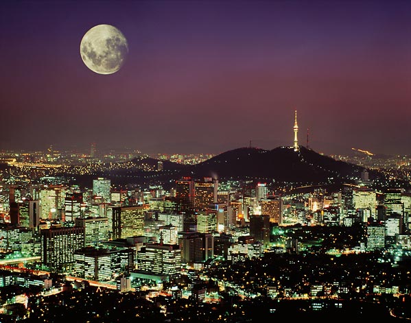 write 200 to 300 word article in korean