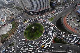 teach you how to get thousands of traffic to your products and website 