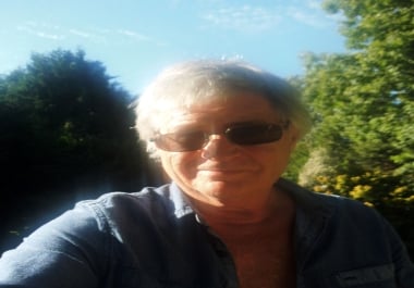 Health,  nutrition and lifestyle writer