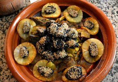 how to prepare a delicious moroccan tagine